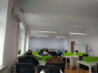 鵬途商務(wù)信息咨詢部